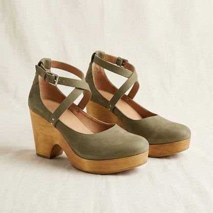 Momount Clog Wedge Sandals - green_pack