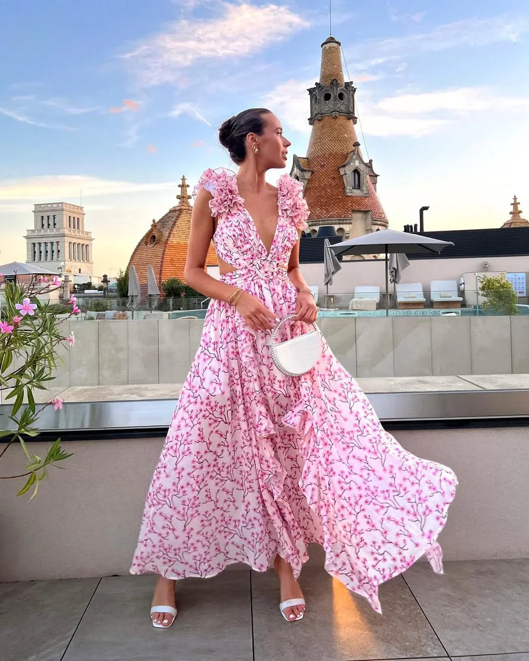 Citania | Floral Sleeveless V Neck Romantic Summer Maxi Dress